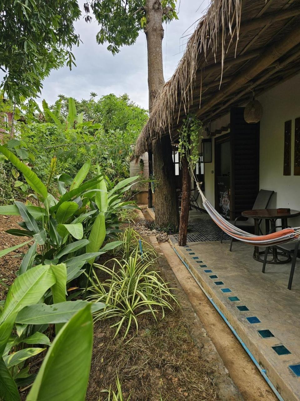 Moods Lodge เกาะลันตา ภายนอก รูปภาพ